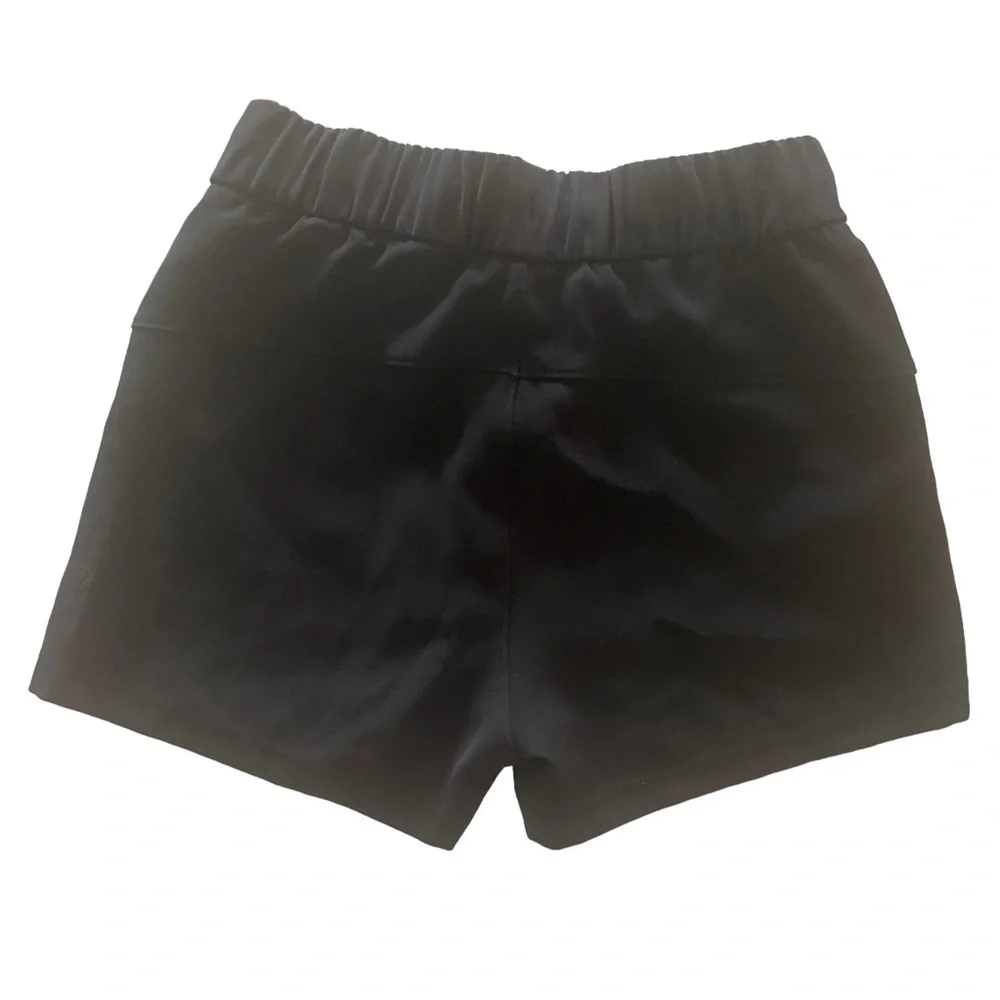 Lululemon On The Fly Short Woven 2.5